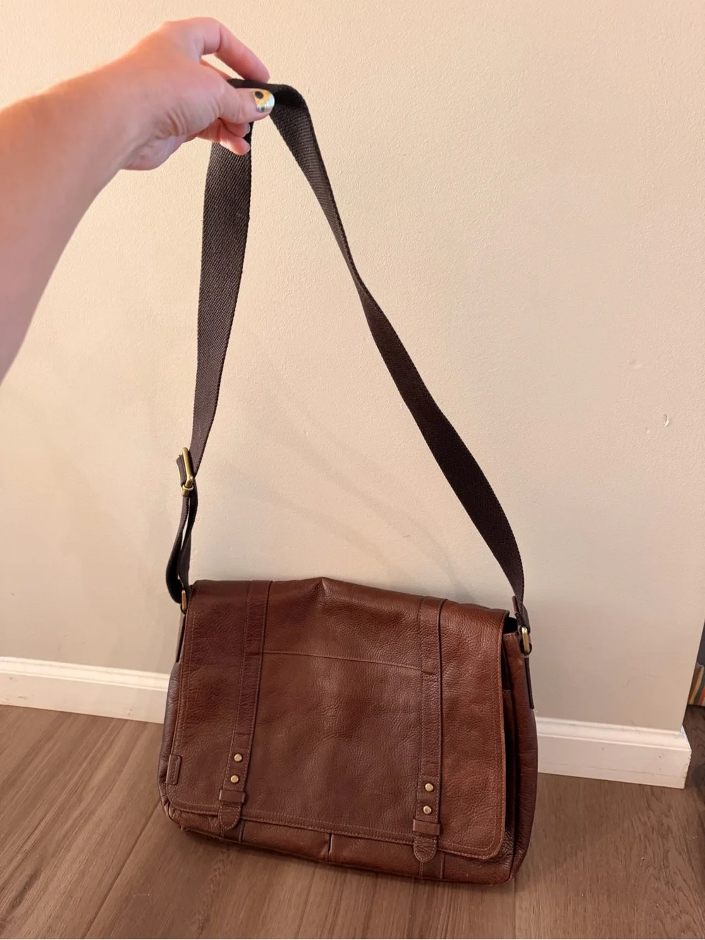 Fossil Brown Leather Messenger Bag with Dark Brown Strap